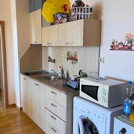 Comfortable Family For 4-6 People In A Beautiful Complex 